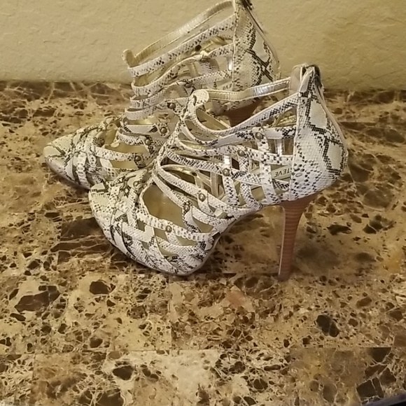 Steve Madden Candi snake skin cage heels - Picture 4 of 11